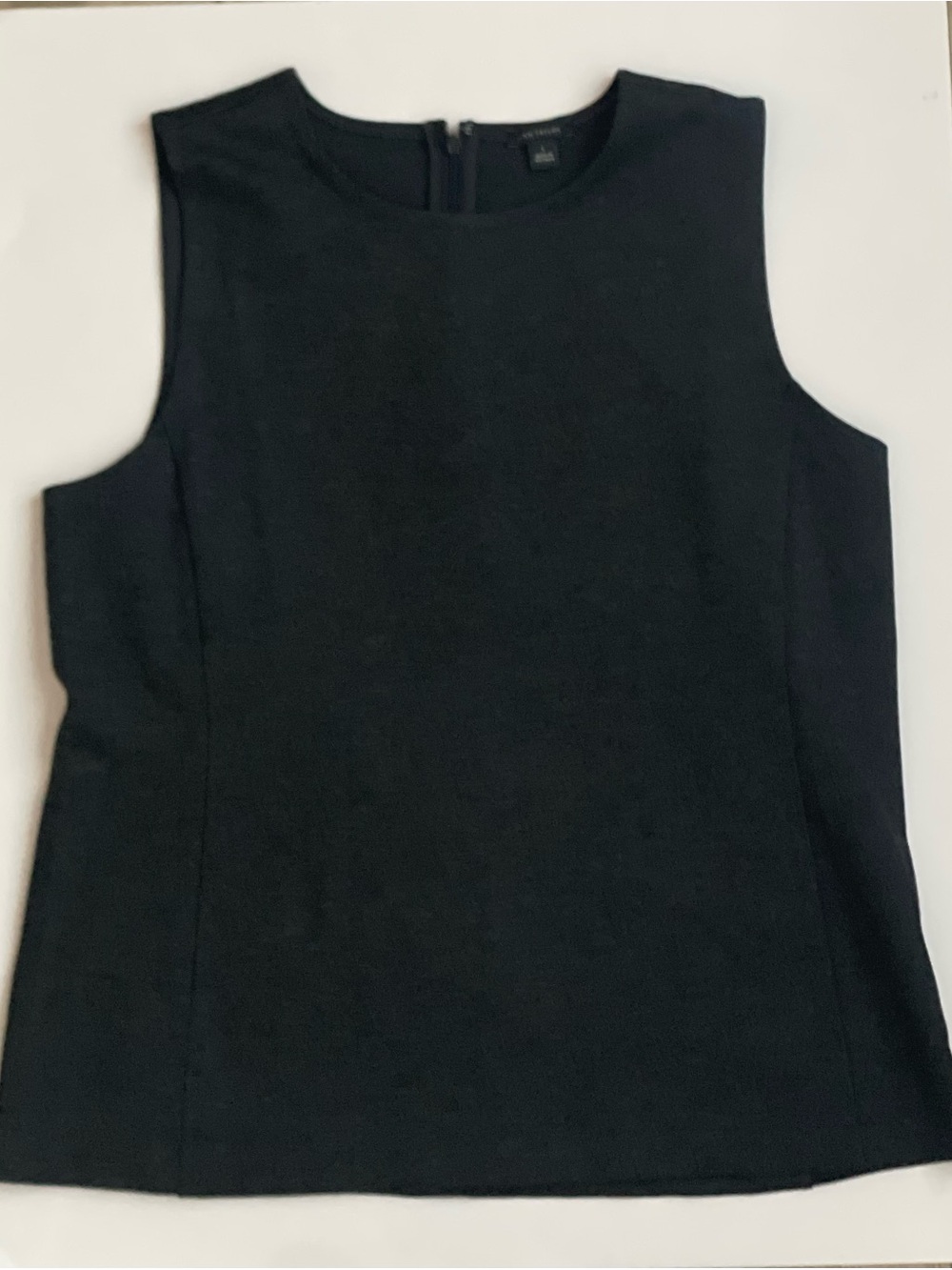 Ann Taylor Black Sleeveless Knit Top Size Large Back Zip